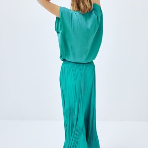 Zara Satin Maxi Skirt in Turquoise - Picture 4 of 12